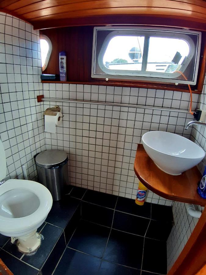 מלון אמסטרדם Motor Yacht Amstelle מראה חיצוני תמונה