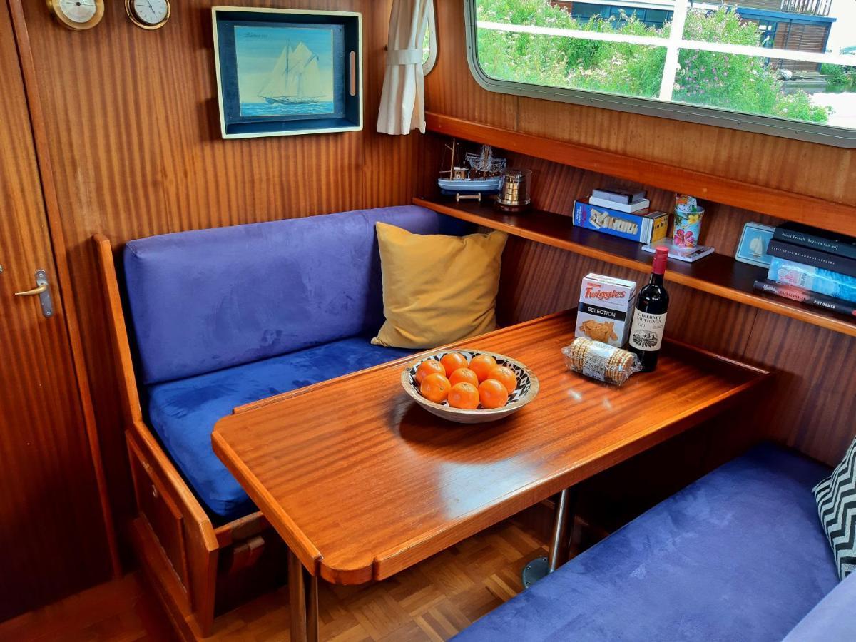 מלון אמסטרדם Motor Yacht Amstelle מראה חיצוני תמונה